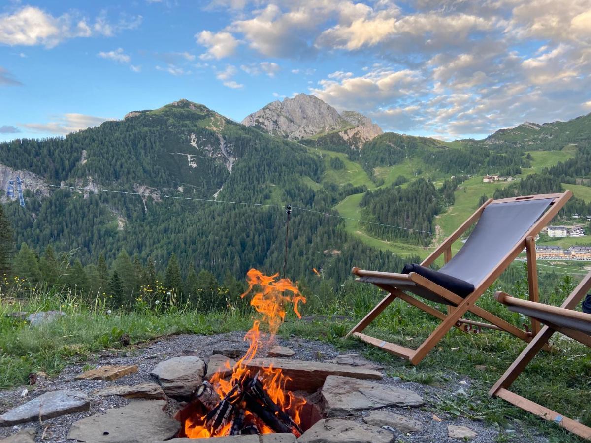 Villa Gemuetliche Huette In Den Bergen Sonnenalpe Nassfeld Esterno foto